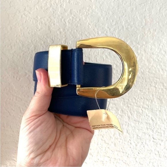 NWT Vintage 80’s Gold Buckle Blue Leather Belt - Picture 7 of 7
